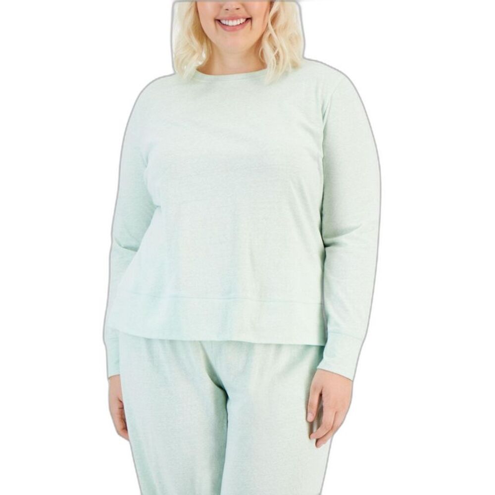 Plus Size Retro Long-Sleeve Top - Picture 2 of 2